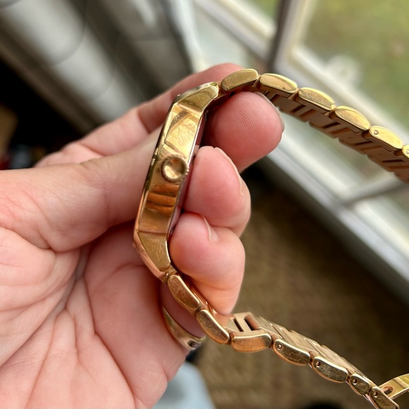 Movado Bold Rose Gold Women’s Watch - Picture 4 of 8